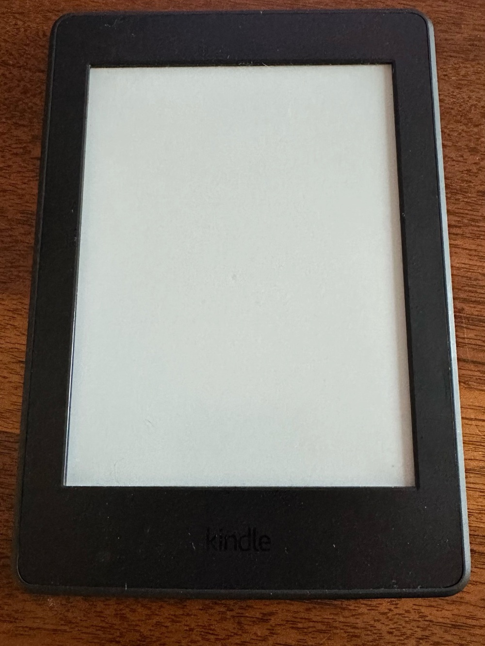 Amazon Kindle eReader – Black Frame, White Screen